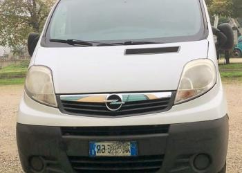 OIpel Vivaro 2.0 diesel anno 2013 - 3 posti