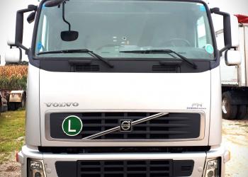 Trattore stradale Volvo FH12 480