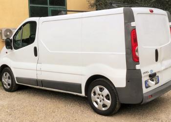 OIpel Vivaro 2.0 diesel anno 2013 - 3 posti