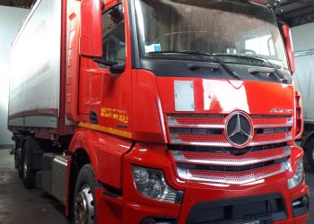 Mercedes-Benz Actros 2545 ,2014, motrice 7,20 sponda idralica