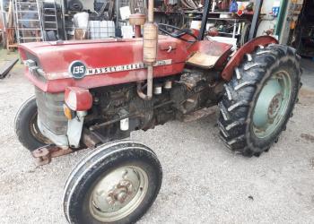 Trattore gommato Massey Ferguson MF 135 SPECIAL